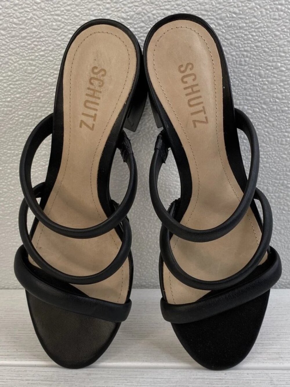 Schutz Olly Mid Block Heel Sandals Women's Size 9B Black Nappa Leather Strappy
